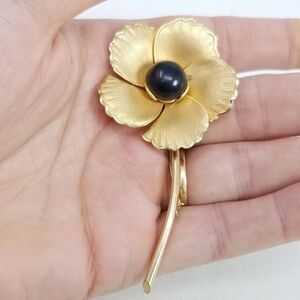 Vintage Gold Tone Flower Brooch, Long Stem Gold Tone Black Center, Estate